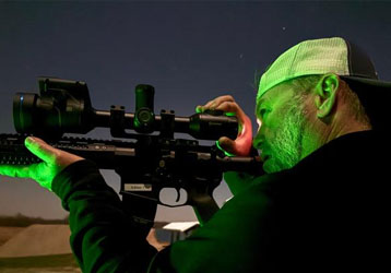 Binocular vs. Monocular Night 
