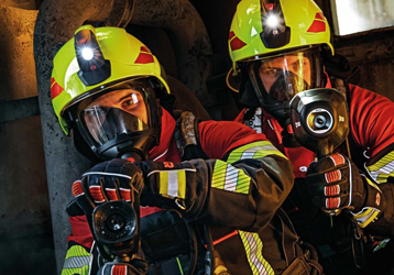 Digital Night Vision vs. Thermal Imaging