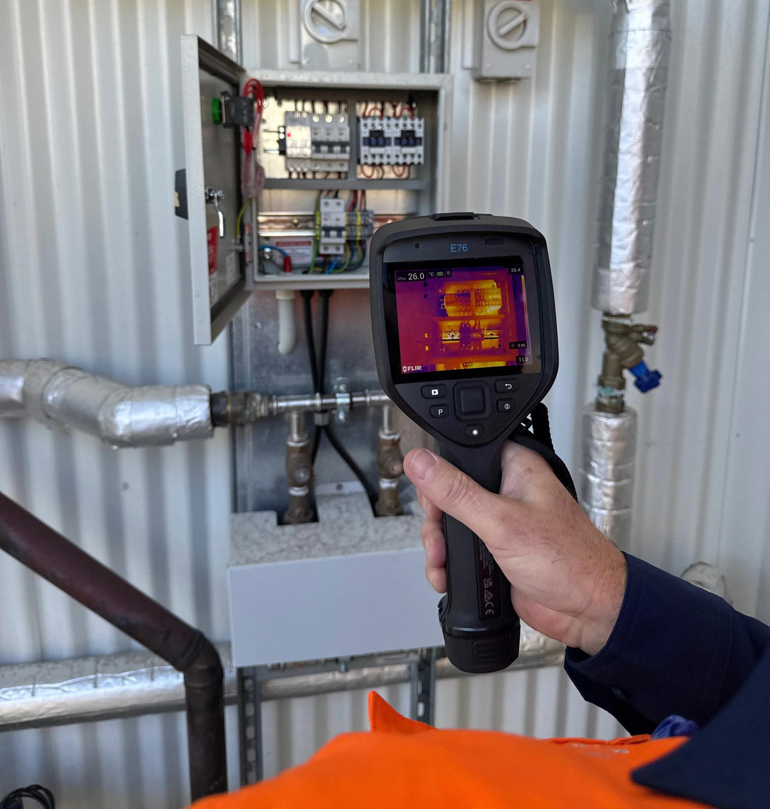 What Is a Thermal Imaging Camera? Working Principle, Key Features and Applications(pic2)
